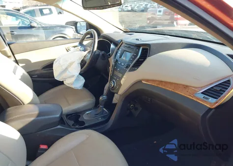 2013 Hyundai Santa Fe Sport 2.0T z USA, uszkodzony, nr VIN 5XYZUDLA0DG077765